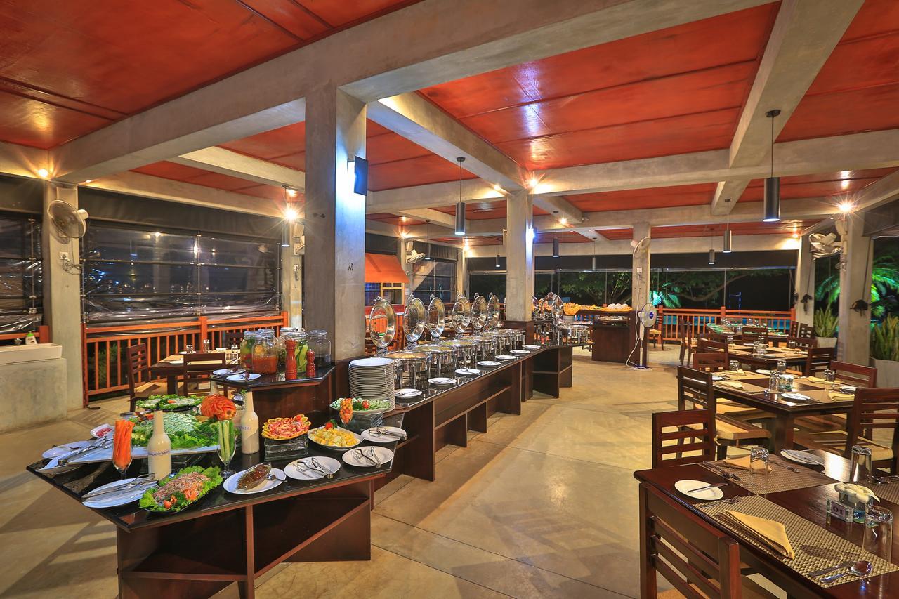 Laya Waves Passikudah Exterior foto